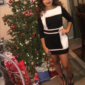 Mini long sleeve dress